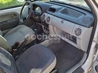 Usado Renault Kangoo 105 CV (77 kW) 2009 Blanco Monovolumen