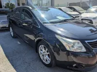 Usado Toyota Avensis Executive 124 CV (91 kW) 2011 Negro Familiar