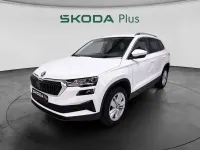 Usado Skoda Karoq Ambition 116 CV (85 kW) 2022 Blanco SUV