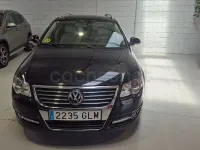 Usado VW Passat Highline 140 CV (102 kW) 2009 Negro Familiar
