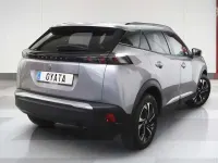 Usado Peugeot 2008 Allure 101 CV (74 kW) 2023 Gris SUV