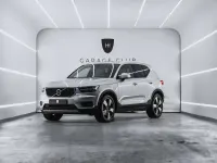 Usado Volvo XC40 Momentum 190 CV (139 kW) 2019 Gris / plata SUV