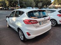 Usado Ford Fiesta Titanium 100 CV (73 kW) 2018 Blanco Utilitario