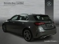 Usado Mercedes A180 AMG line 116 CV (85 kW) 2024 Gris montaña Berlina