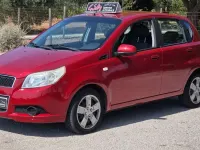 Usado Chevrolet Aveo LS 84 CV (61 kW) 2010 Burdeos Utilitario