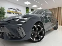 Usado Cupra Leon 150 CV (110 kW) 2025 Azul Utilitario