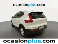 Usado Volvo XC40 Momentum 129 CV (94 kW) 2021 Blanco SUV