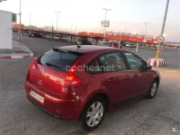Usado Citroën C4 110 CV (80 kW) 2010 Rojo Berlina