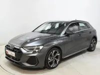 Usado Audi A3 S-Line 204 CV (150 kW) 2025 Gris / plata Berlina