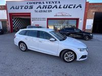 Usado Skoda Octavia Ambition 115 CV (84 kW) 2021 Blanco Familiar