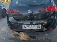 Usado Seat Leon Reference 105 CV (77 kW) 2006 Negro Utilitario