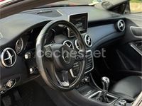 Usado Mercedes CLA200 Urban 136 CV (100 kW) 2015 Rojo Berlina