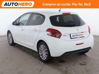 Usado Peugeot 208 Style 82 CV (60 kW) 2018 Blanco Utilitario