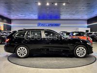 Usado BMW 318 150 CV (110 kW) 2022 Negro Familiar