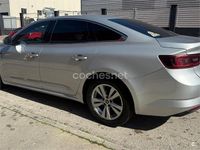 Usado Renault Talisman Intens 130 CV (95 kW) 2016 Gris / plata Berlina