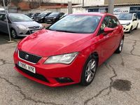 Usado Seat Leon Style 105 CV (77 kW) 2014 Rojo Berlina