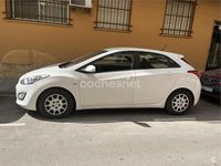 Usado Hyundai i30 90 CV (66 kW) 2013 Blanco Berlina
