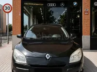 Usado Renault Mégane Dynamique 130 CV (95 kW) 2011 Negro Berlina