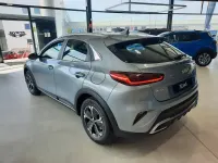 Usado Kia XCeed 141 CV (103 kW) 2024 Gris SUV