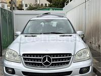 Usado Mercedes ML500 306 CV (225 kW) 2007 Gris / plata SUV