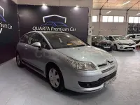 Usado Citroën C4 92 CV (67 kW) 2006 Gris / plata Berlina