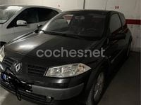 Usado Renault Mégane II Dynamique 120 CV (88 kW) 2004 Negro Berlina