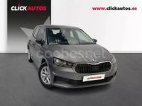 Usado Skoda Fabia Essence 80 CV (58 kW) 2025 Gris Utilitario