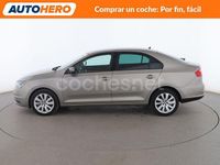 Usado Seat Toledo Style 105 CV (77 kW) 2015 Marrón Berlina