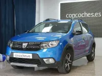 Usado Dacia Sandero Comfort 90 CV (66 kW) 2018 Azul Berlina
