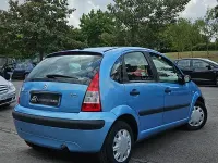 Usado Citroën C3 61 CV (44 kW) 2007 Azul Berlina