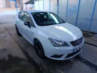 Usado Seat Ibiza Style 95 CV (69 kW) 2016 Blanco Utilitario