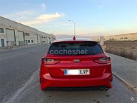 Usado Kia Ceed 136 CV (100 kW) 2020 Granate Utilitario