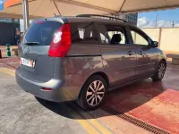 Usado Mazda 5 Active 110 CV (80 kW) 2007 Gris Monovolumen