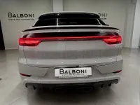 Usado Porsche Cayenne 680 CV (500 kW) 2022 Gris / plata SUV