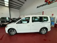 Usado VW Caddy 122 CV (89 kW) 2021 Blanco Monovolumen