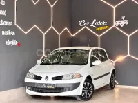 Usado Renault Mégane II Dynamique 105 CV (77 kW) 2008 Blanco Berlina
