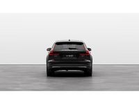 Usado Volvo V60 CC Core 197 CV (144 kW) 2023 Negro Familiar