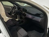 Usado Audi Q3 150 CV (110 kW) 2022 Blanco SUV