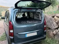 Usado Peugeot Rifter Allure 100 CV (73 kW) 2025 Azul Monovolumen