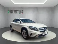 Usado Mercedes GLA200 Urban 136 CV (100 kW) 2016 Blanco SUV