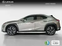 Usado Lexus UX Luxury Line 184 CV (135 kW) 2021 Plateado SUV