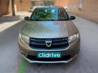 Usado Dacia Sandero Lauréate 75 CV (55 kW) 2014 Verde Berlina