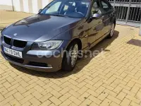 Begagnad BMW 320 163 HK (119 kW) 2006 Svart Sedan