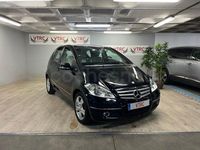 Usado Mercedes A180 Avantgarde 109 CV (80 kW) 2011 Negro Monovolumen