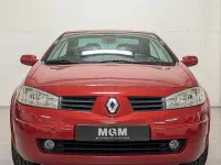 Usado Renault Mégane Cabriolet Authentique 115 CV (84 kW) 2005 Rojo Descapotable