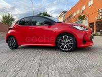 Usado Toyota Yaris Hybrid Edition 116 CV (85 kW) 2021 Rojo Berlina