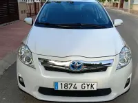 Usado Toyota Auris Hybrid Advance 136 CV (100 kW) 2010 Blanco Utilitario