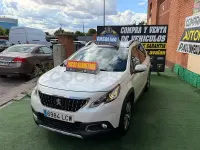 Używany Peugeot 2008 Allure 130 KM (95 kW) 2020 Biały SUV