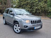 Usado Jeep Compass Limited 136 CV (100 kW) 2012 Gris / plata SUV