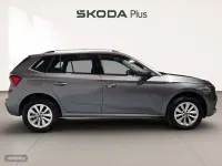Usado Skoda Kamiq 2025 Gris / plateado SUV